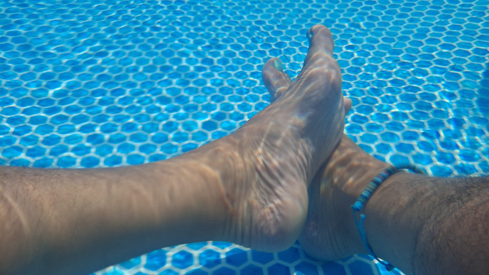 My feet under water #14