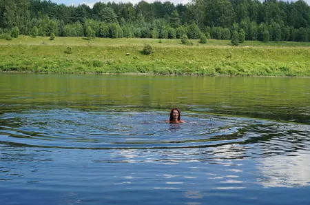 nude playing in volga river         