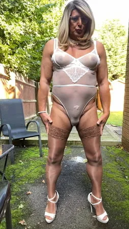 sexy crossdresser kellycd     in sexy bodysuit and stockings         