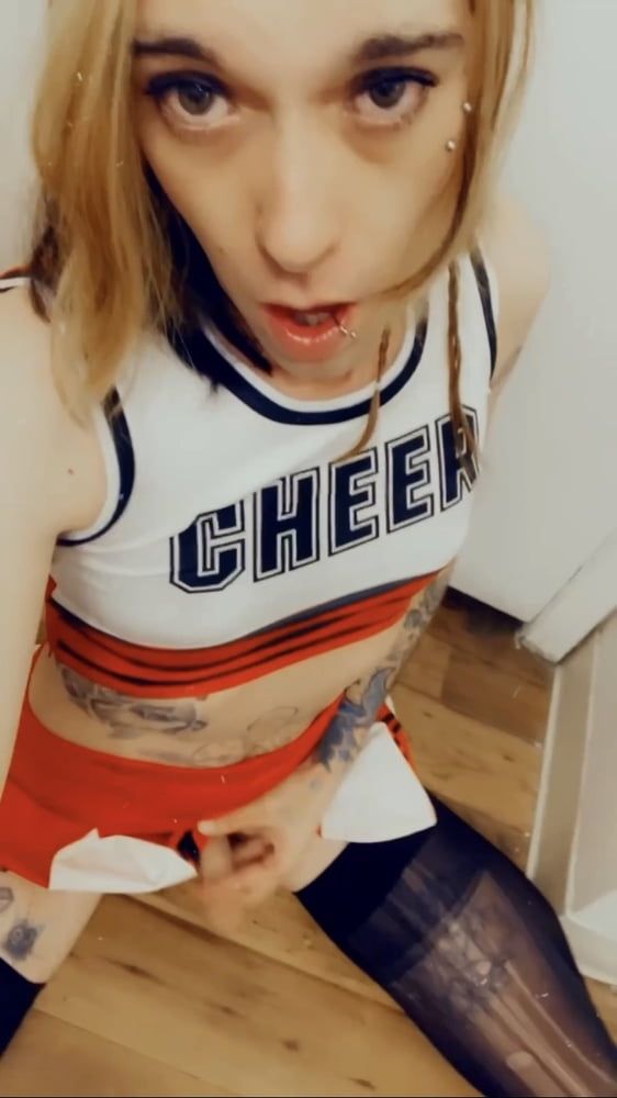 Cute Cheerleader #7