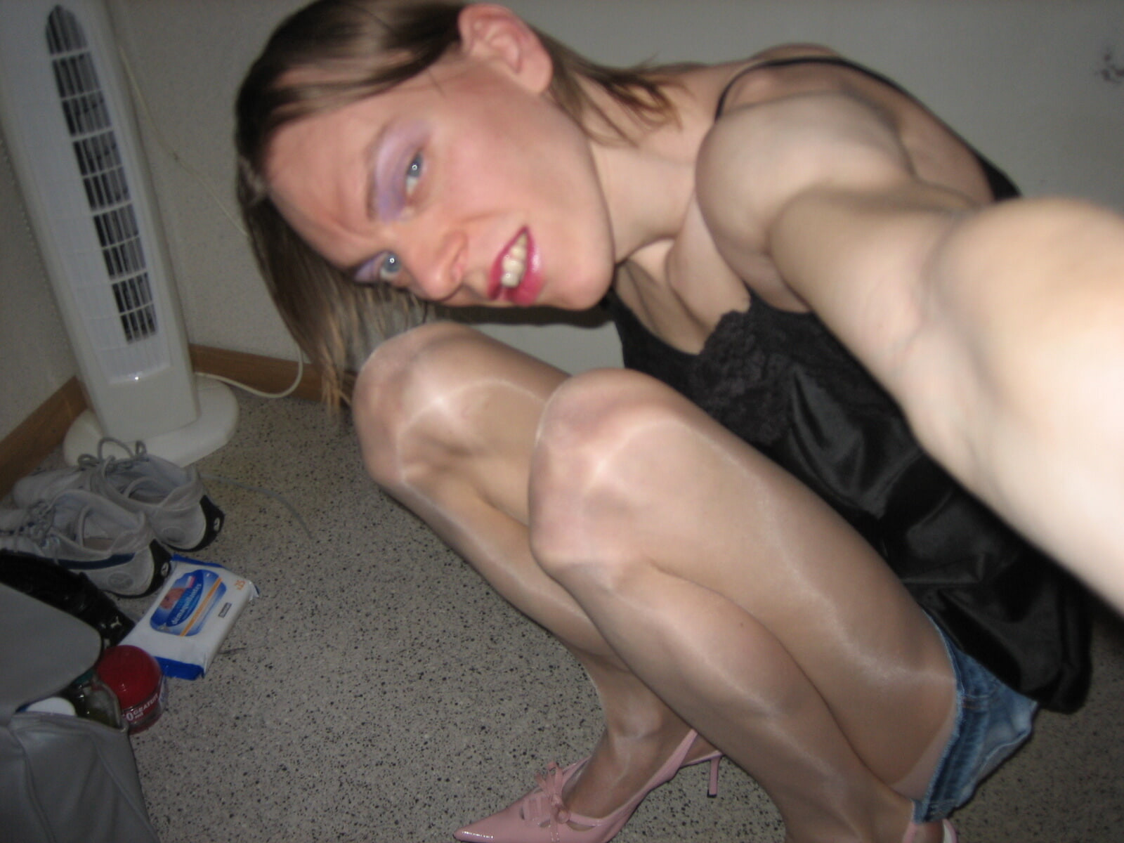 Sandra Jayde maquiagem sacanagem rosto feito para bukkake