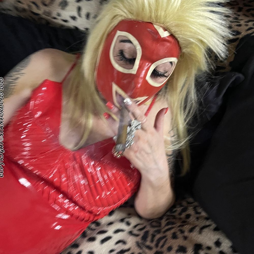 SHIRLEY SLUT BEHIND THE MASK #51