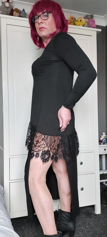 crossdressing juniper beri yorkshire leeds uk