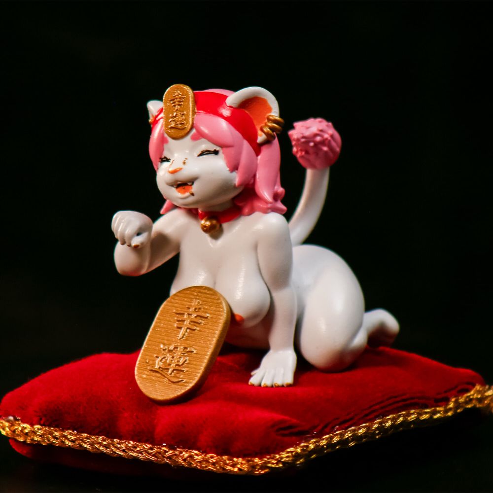 Lucky Lioness Furry Figure #14