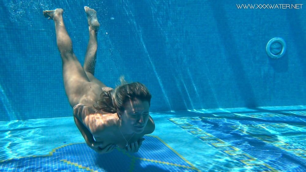 Mary Kalisy Underwater Swimming Pool Erotics #13