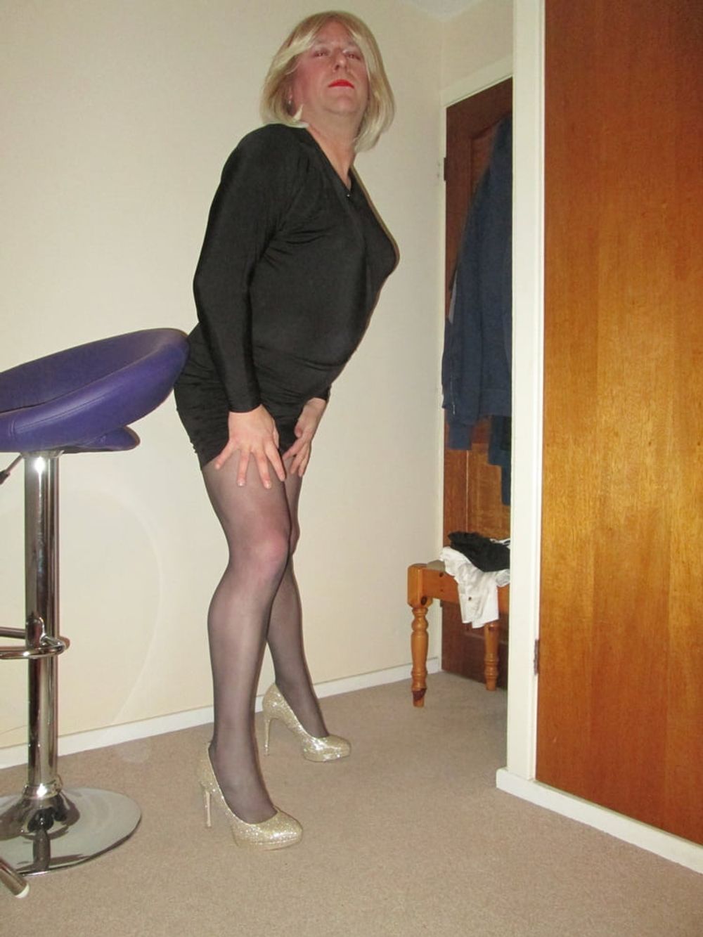 SISSY POSING IN FEMWEAR #21