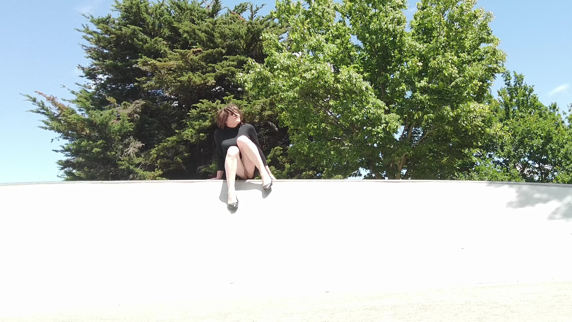 Crossdress Roadtrip - Skate park #4