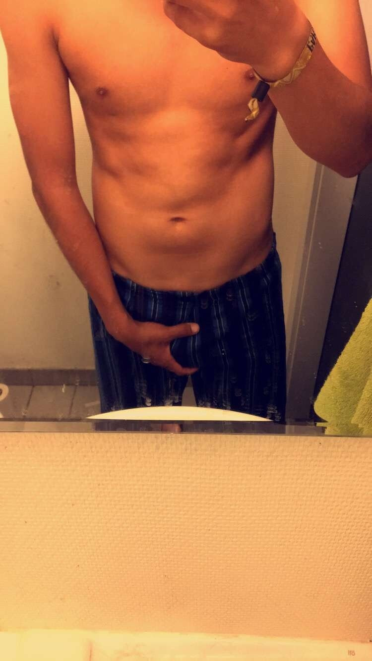 Big uncut bulge boy #34