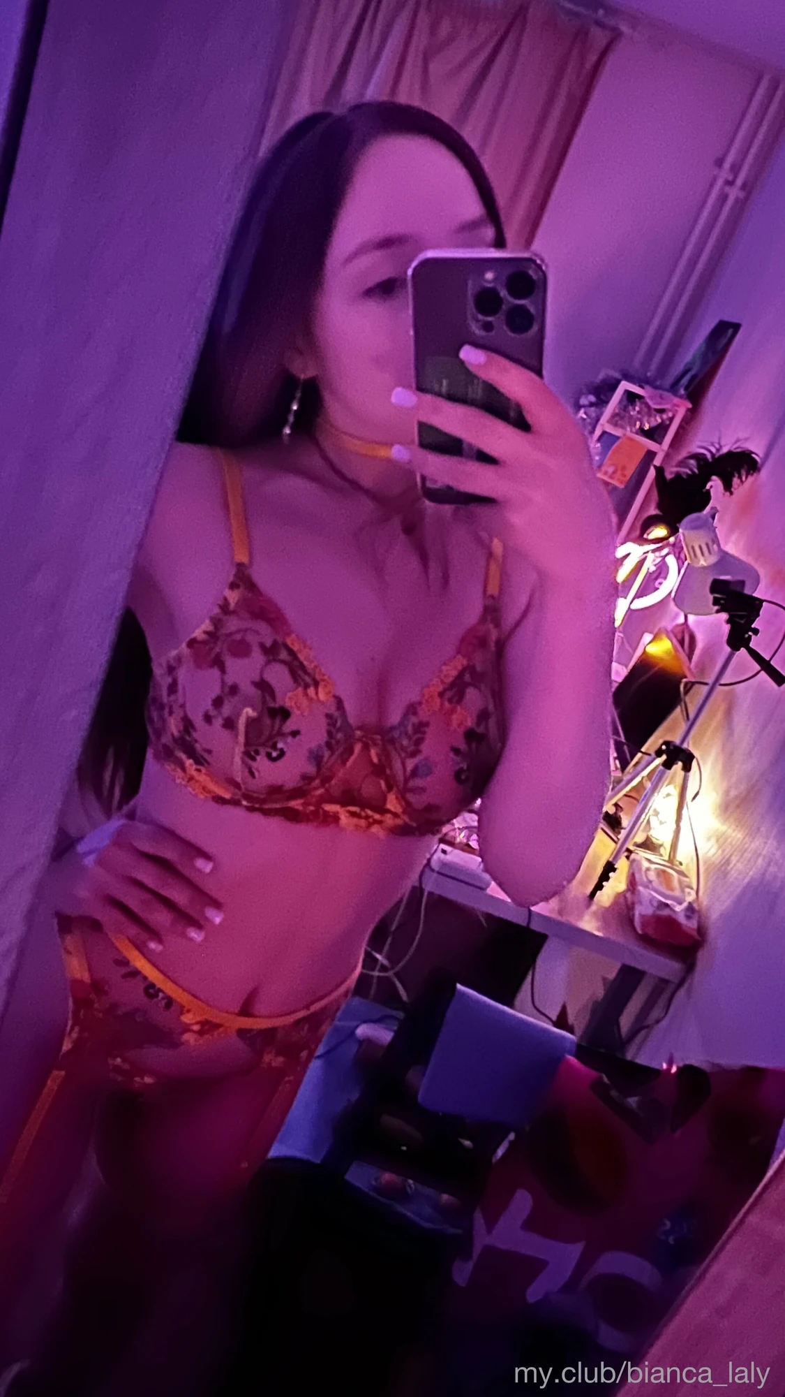 BiancaSex Free Photos