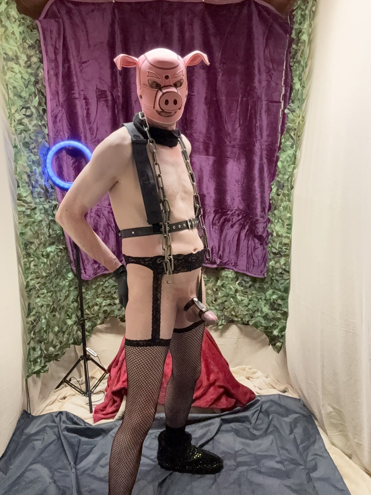 Kinky Cock Show With Sexy Braces And Stockings 