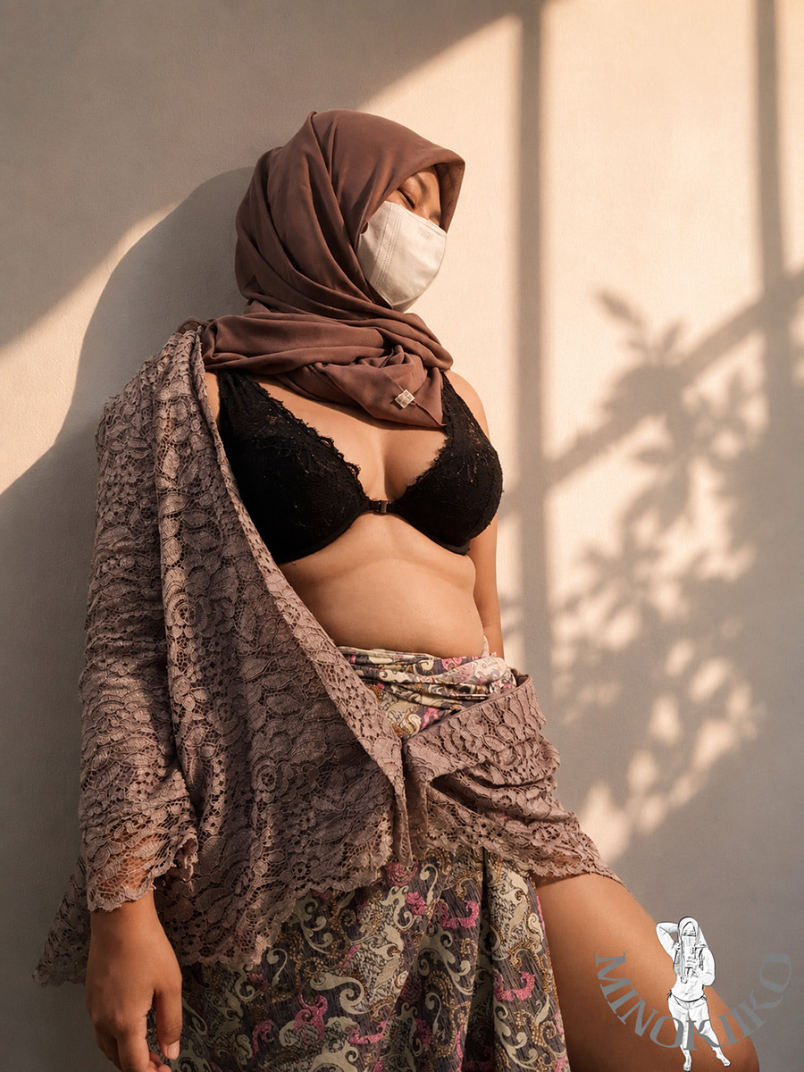 Asian Hijab Kebaya Enjoy Her Afternoon Time - Minokiiko #6