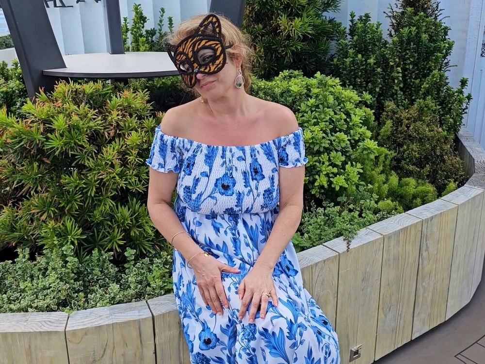 Giving Real Voyeurs a look at Mommys Big Tits in Public #51