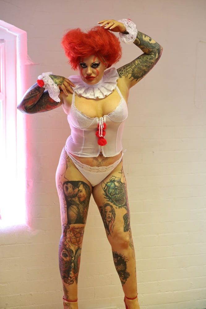 IF PENNYWISE WAS A WHORE #38