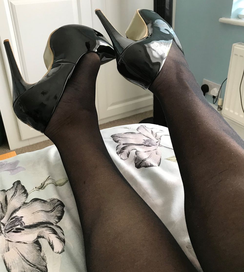 black tights &amp; heels close-up #9