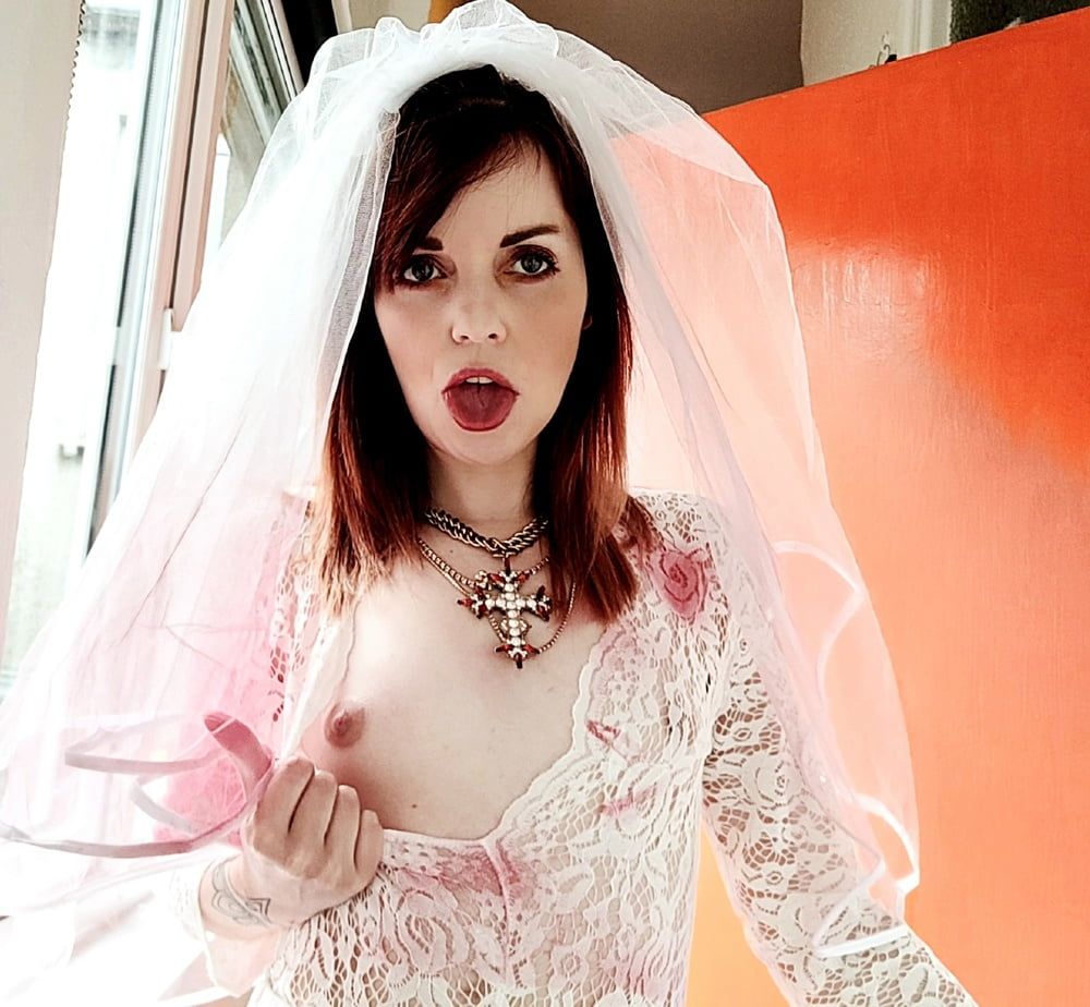 Vampire Bride #4