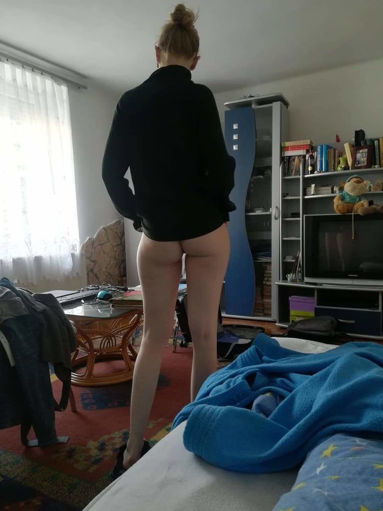 Sexy milf ass #2