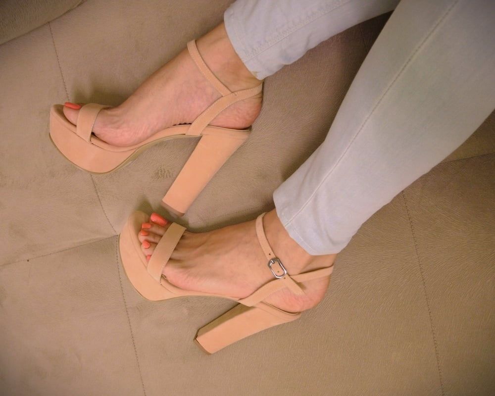 High Heels &amp; Pink Nails #12