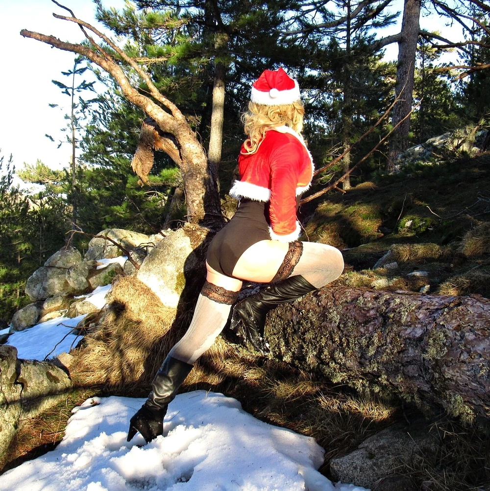 Shy snowflake shows off her ass in stockings. #12
