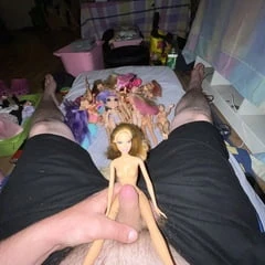 Dolls Play 