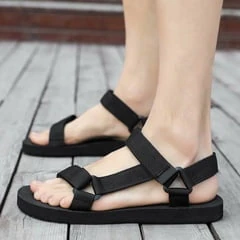 AWESOME MEN FEET ON SANDALS Galery 1