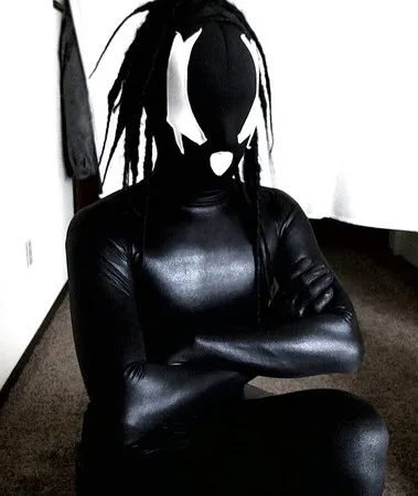 zentai creature        