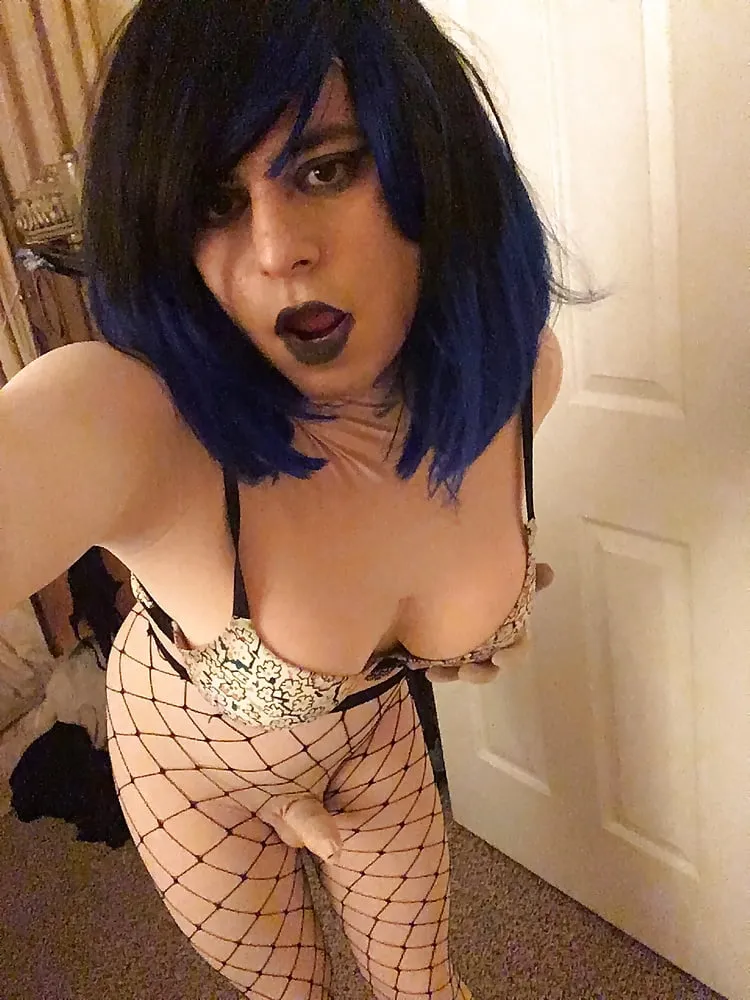 Sexy CD stripper