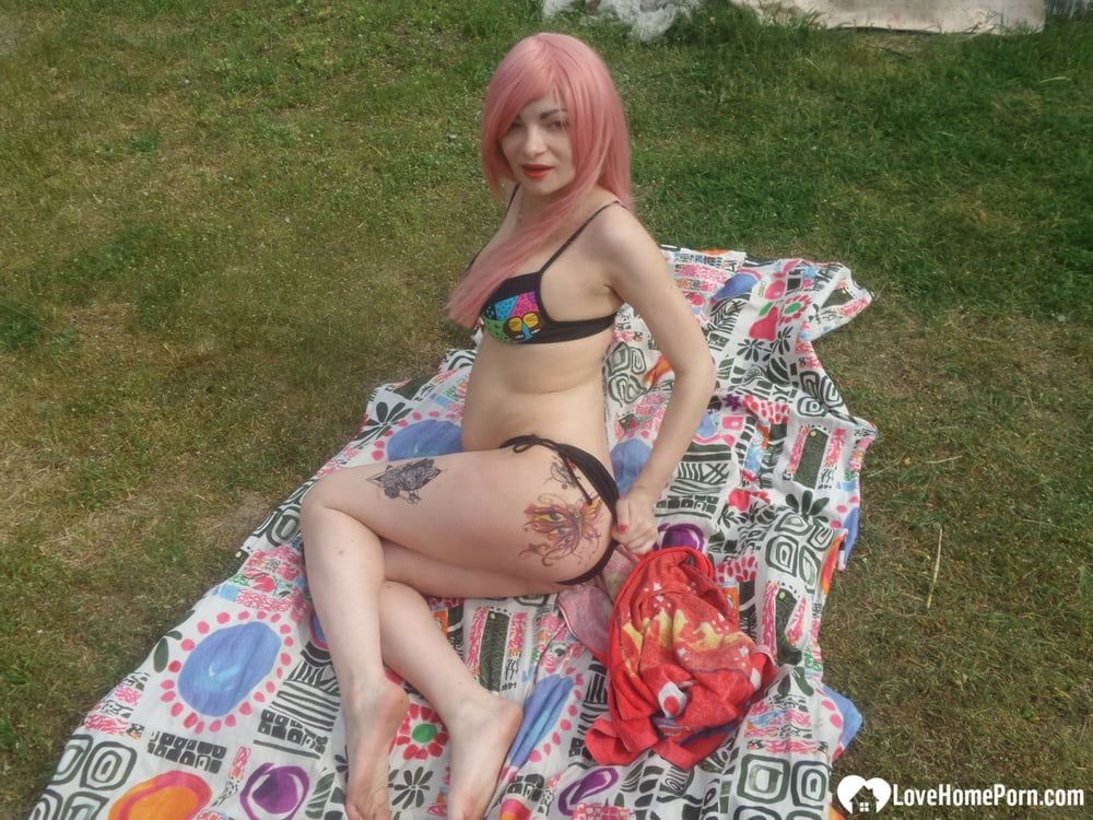Pink-haired beauty plays with her love tunnel #12