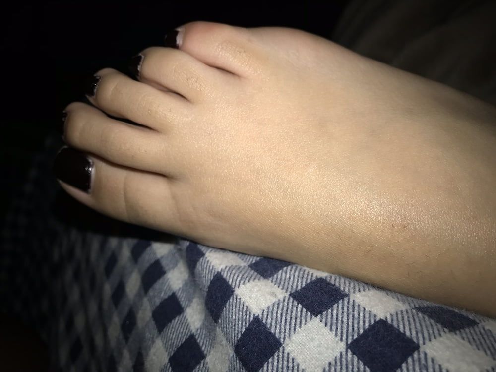 Cum Covered Latina Toes #45