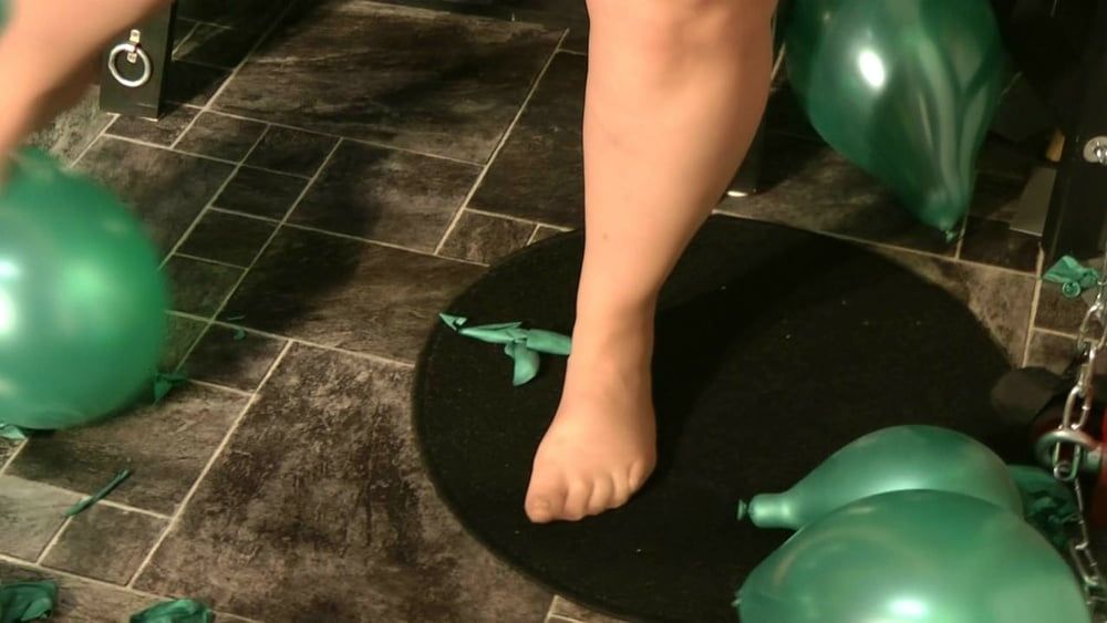 Brown stockings and green balloons #38