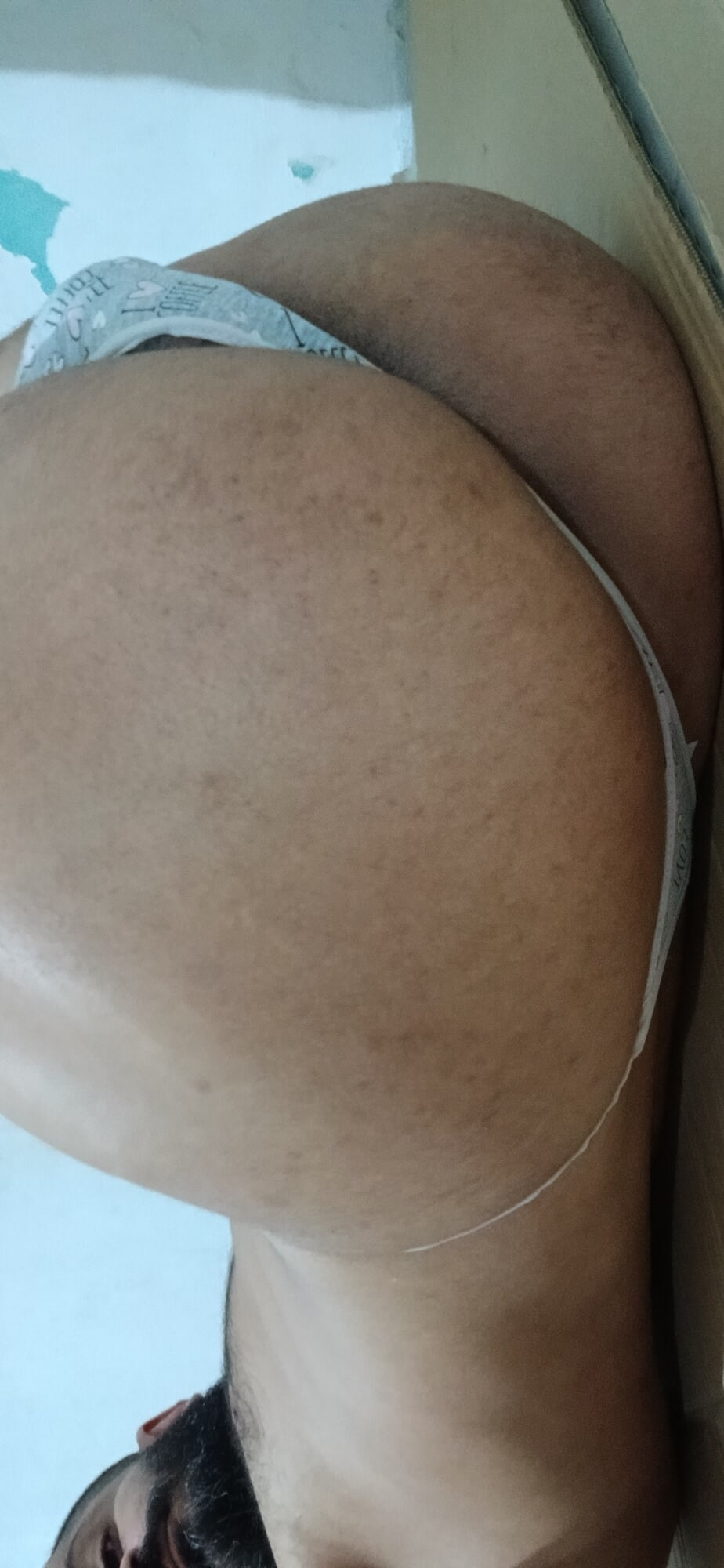 Gay Arab wearing g.sreng at work and taking some sexy pictur #16