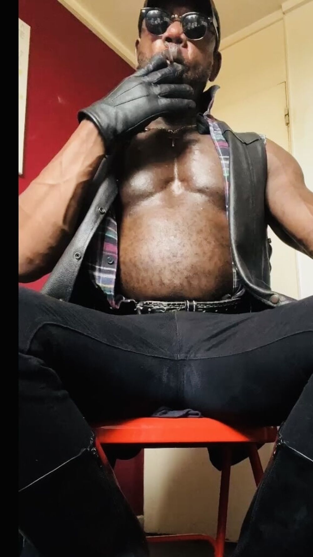  Black Fetish Mature Smoking Muscle Leather Dad  #6