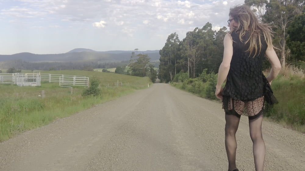 Crossdress road trip v hort black dress #14