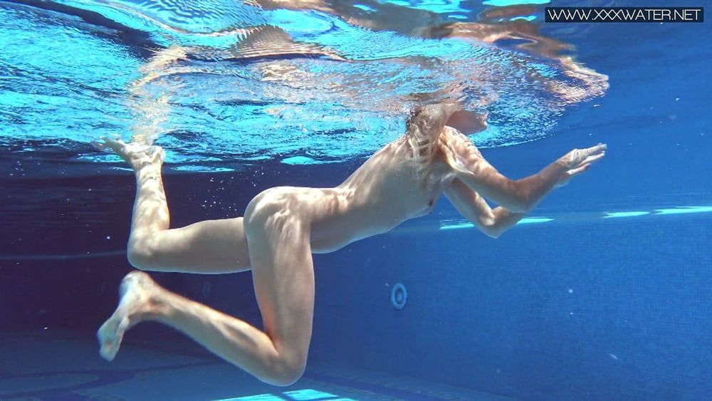  Mary Kalisy Pt.1 Underwater Swimming Pool Erotics #11