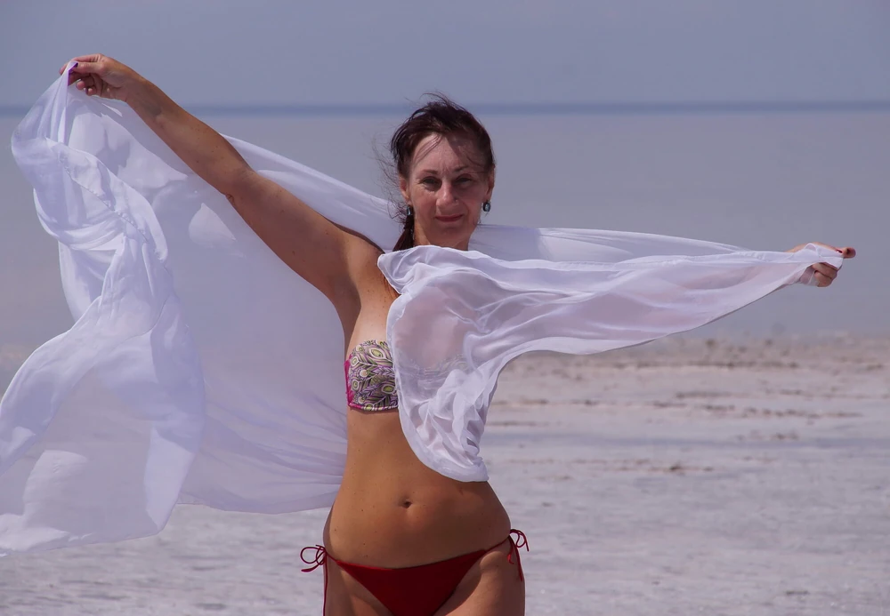 Whiter Shawl on Elton saltlake #2
