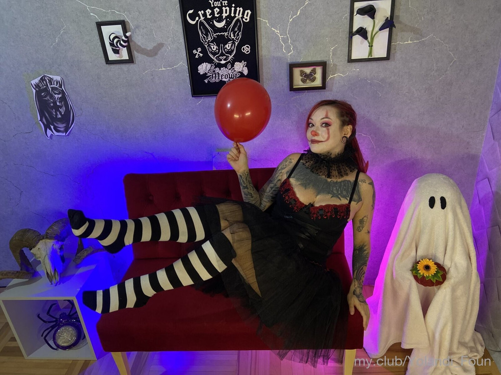 Yolandi Free Photos #31