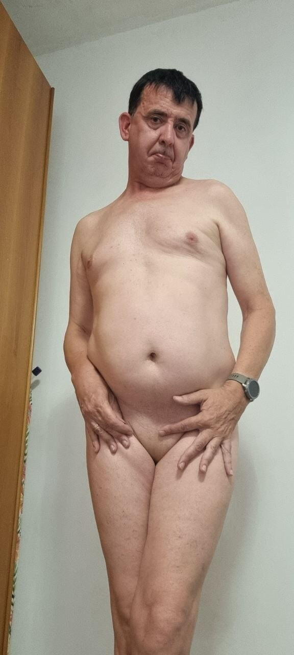 Fully nude exposure #21