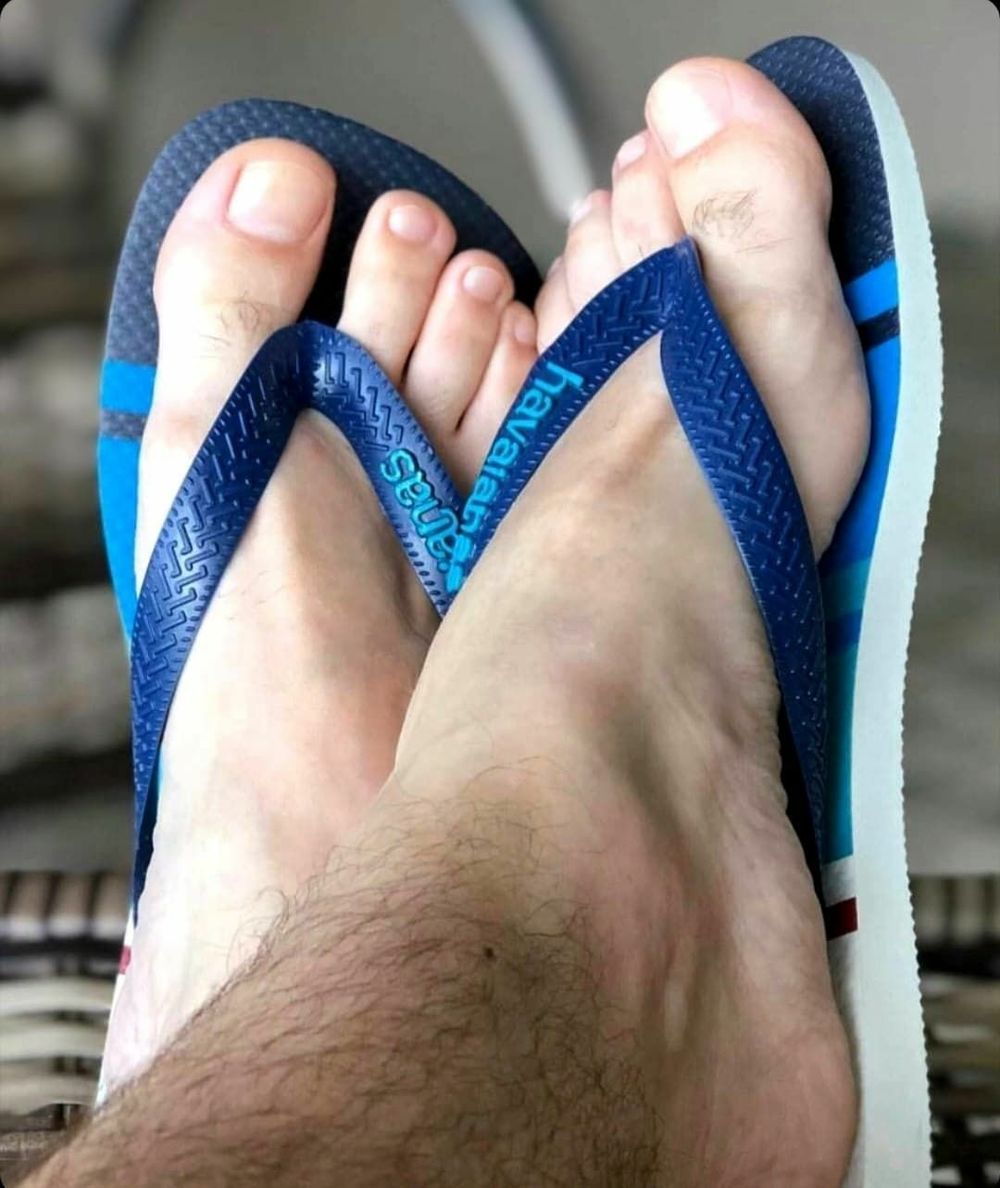 AWESOME MEN FEET ON SANDALS Galery 1 #12