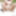 Blondine pisst am Strand #12