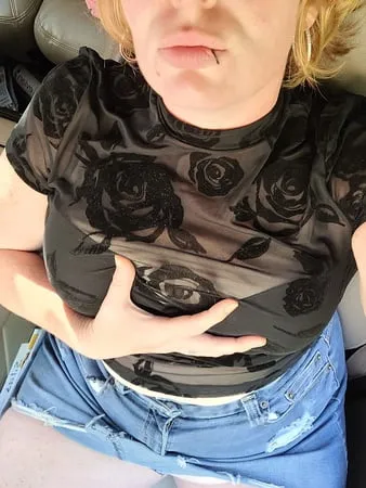 Sexy bbw milf pawg going full sex show in car