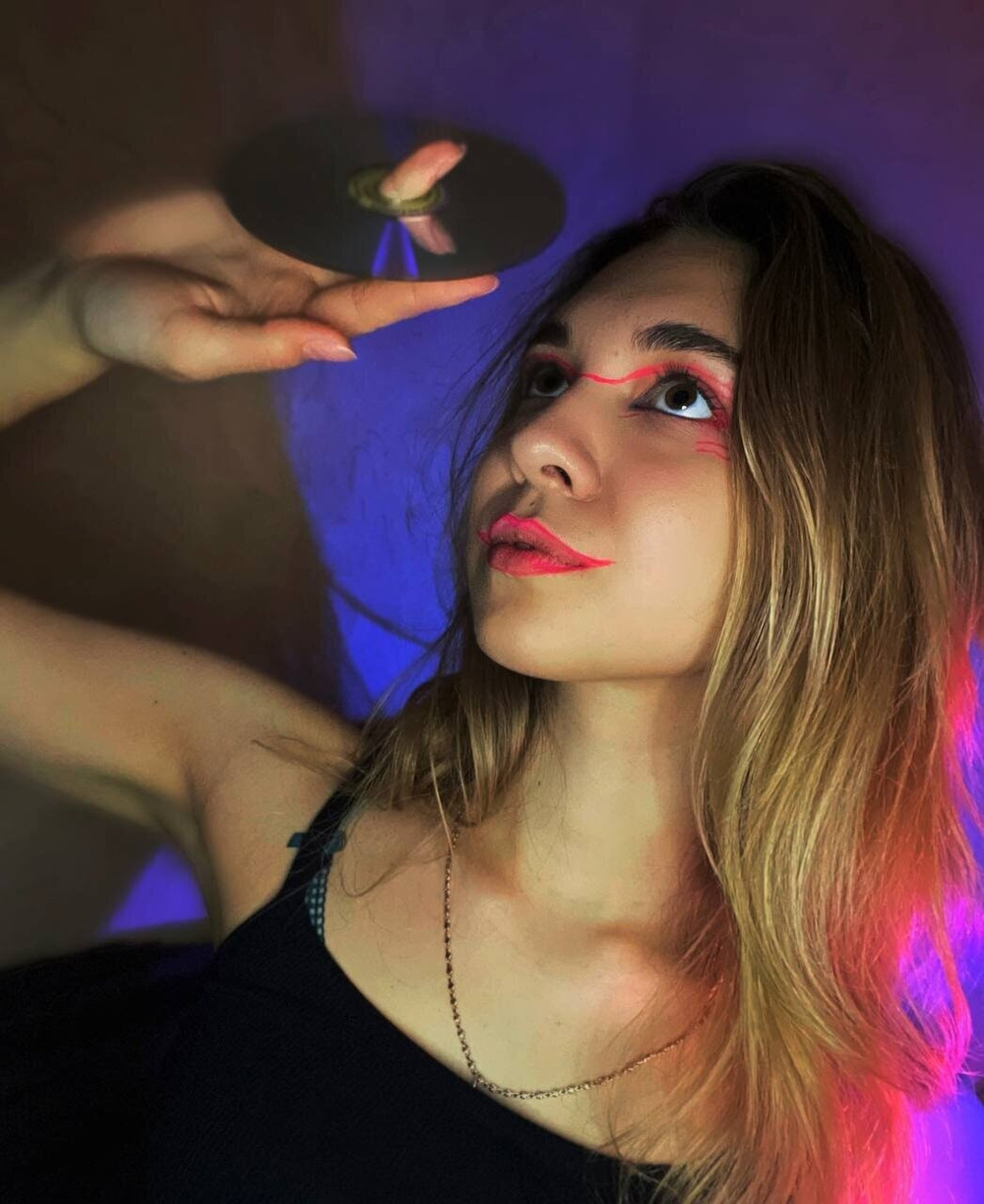 Cassandra Free Photos #51