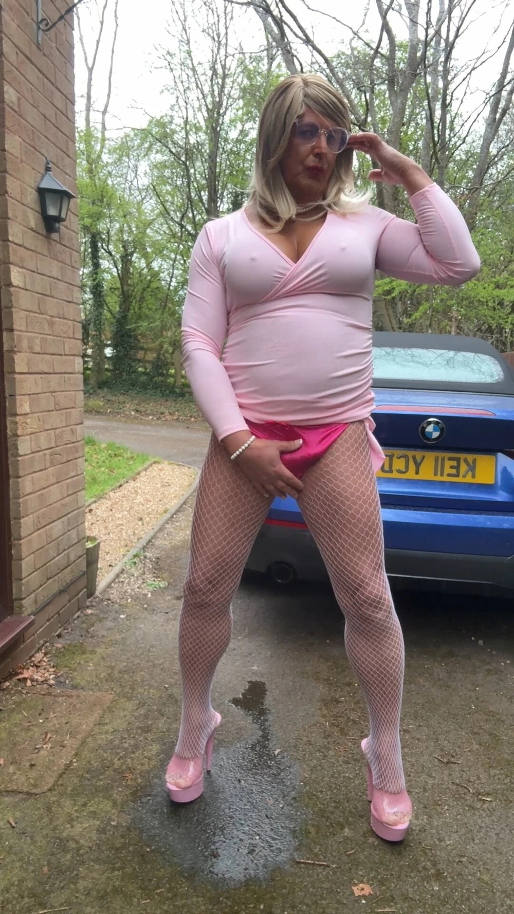Sexy Crossdresser kellycd2022 in pink dress and fishnets  #5
