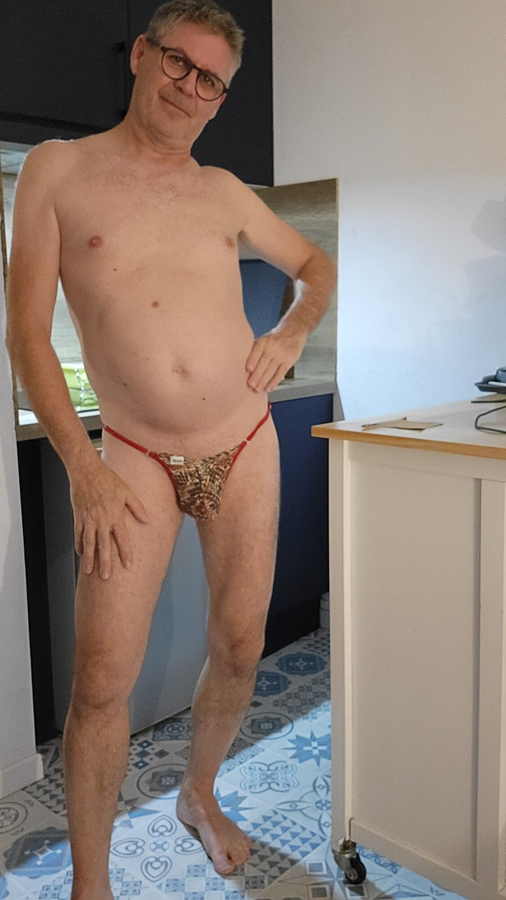 Gay nu libourne salope pute  #2