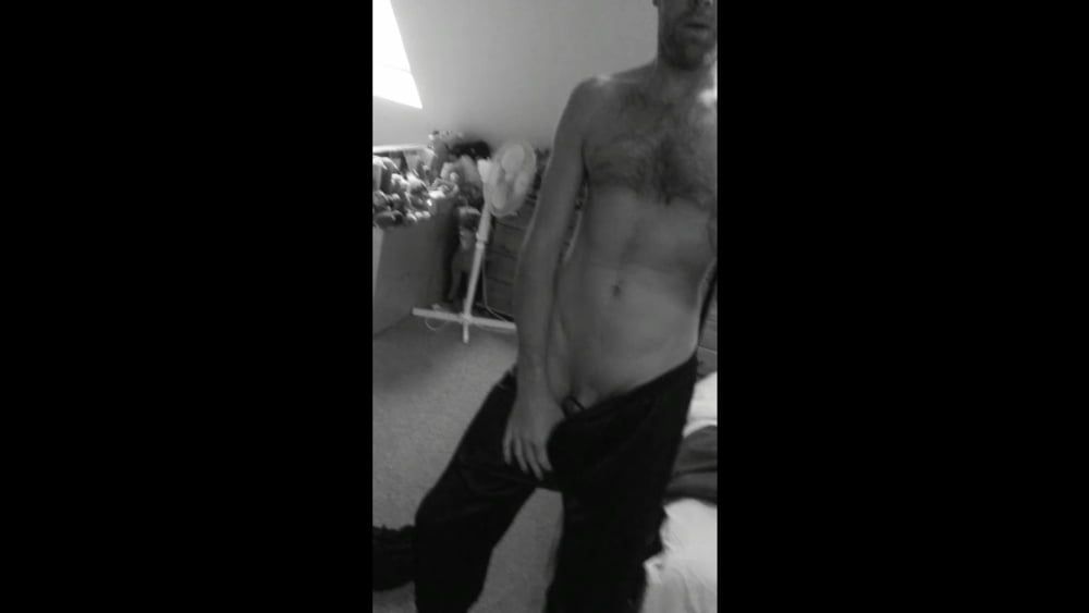 More piccies of my nakiee body lol #22