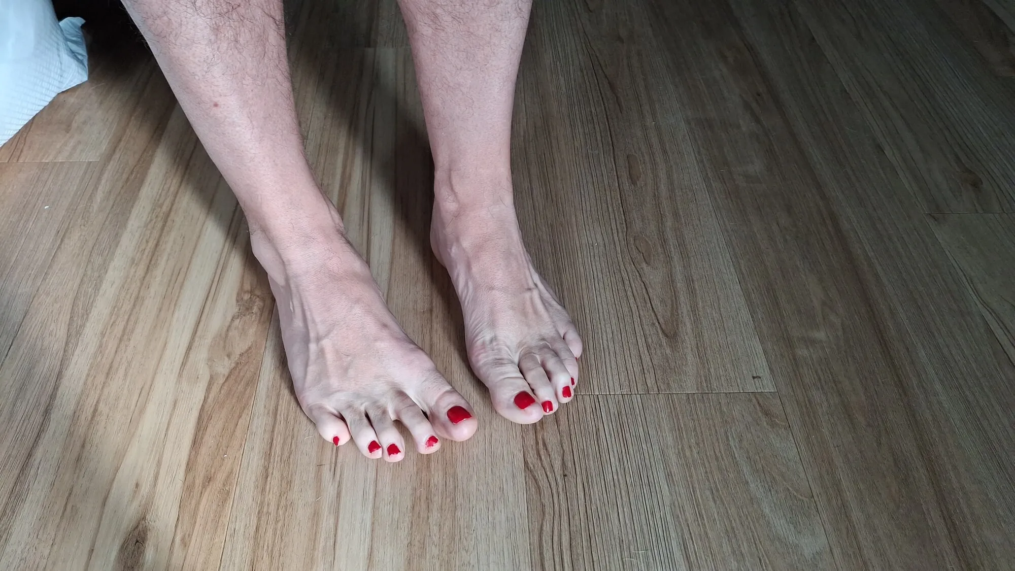 My toes painted red #4