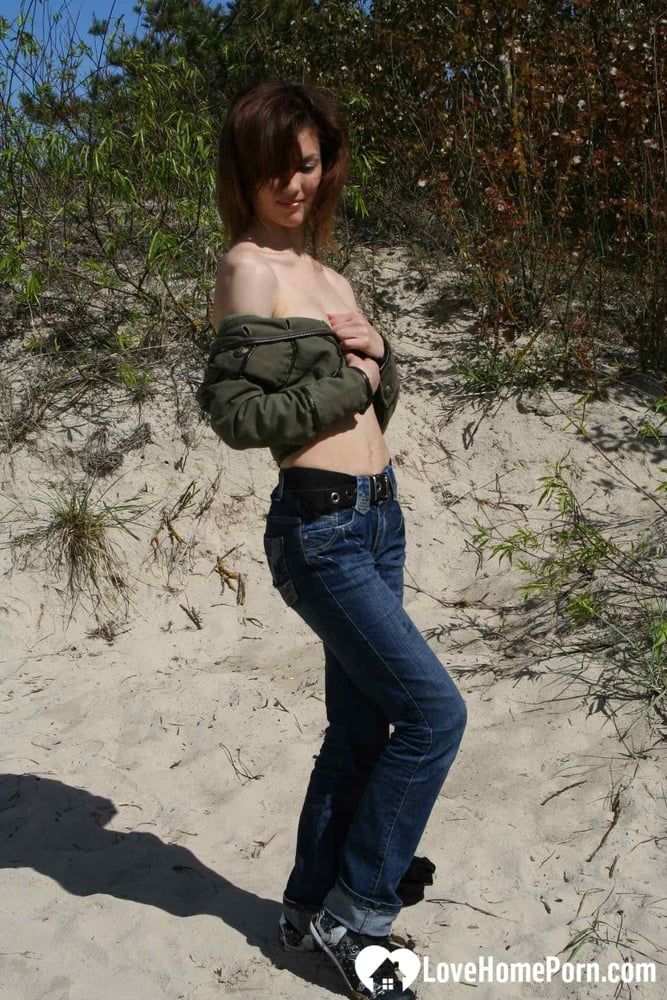 Bumping into a hot redhead in a desert #28