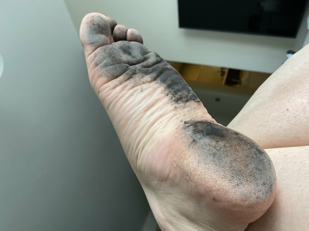 My dirty feet and ass #9