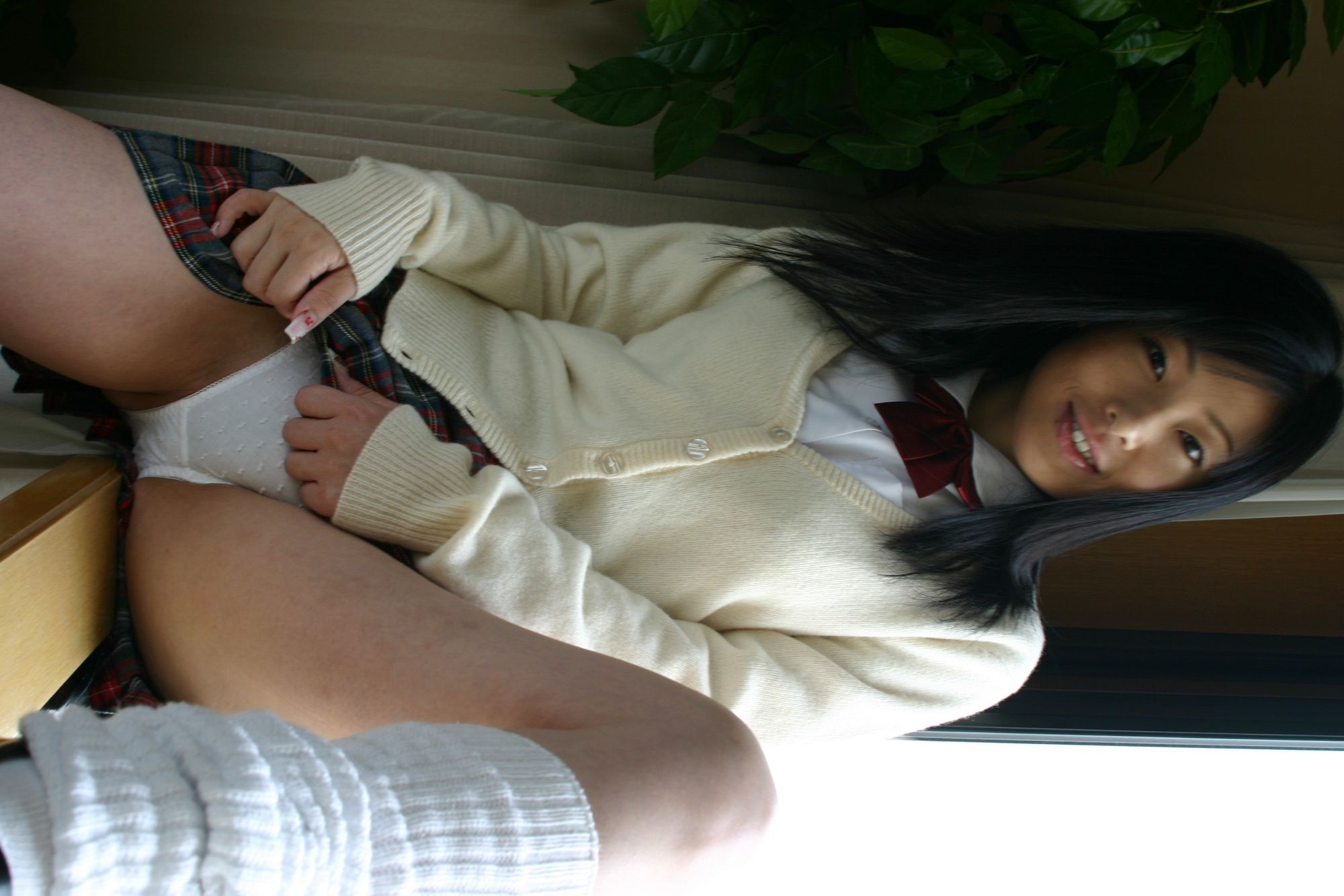 Asian schoolgirl looks for some online exposure #40