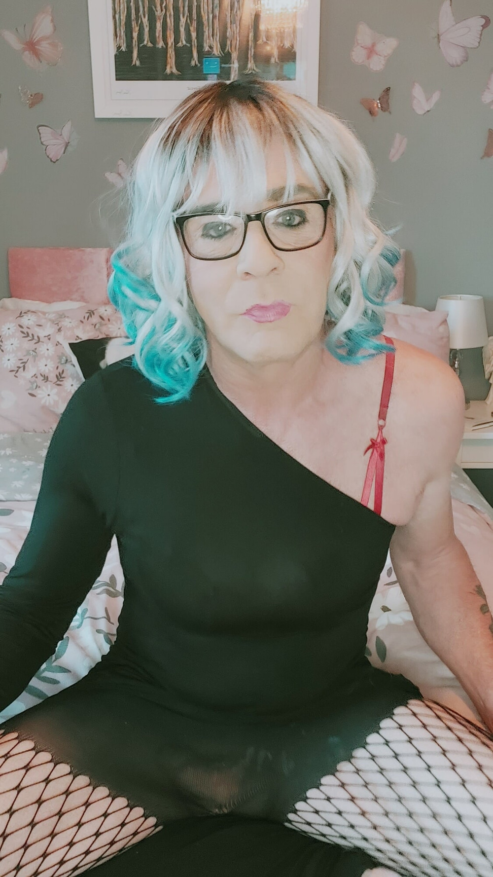 crossdressed Juniper Beri UK #55