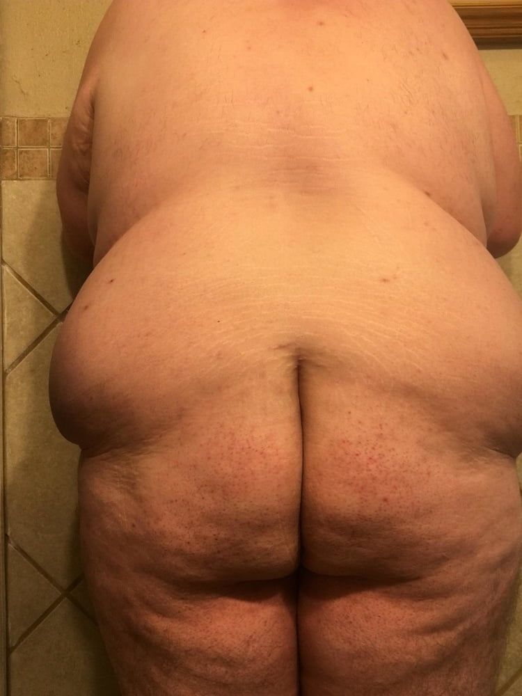 More pics of my fat ass #8