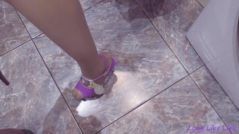 I put on purple shoes #44